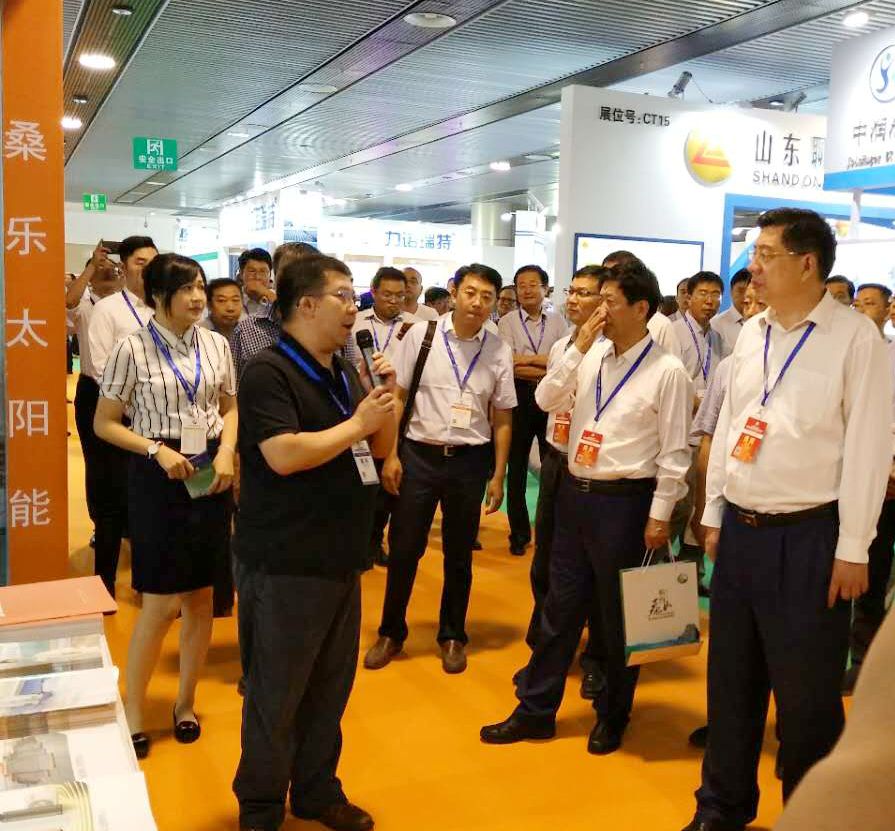 160kw康明斯柴油發(fā)電機組