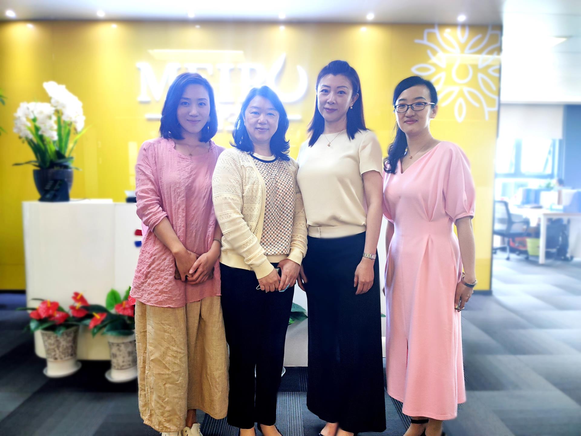 江岸區(qū)婦聯(lián)領導蒞臨東信醫(yī)藥集團走訪調研，助力企業(yè)發(fā)展