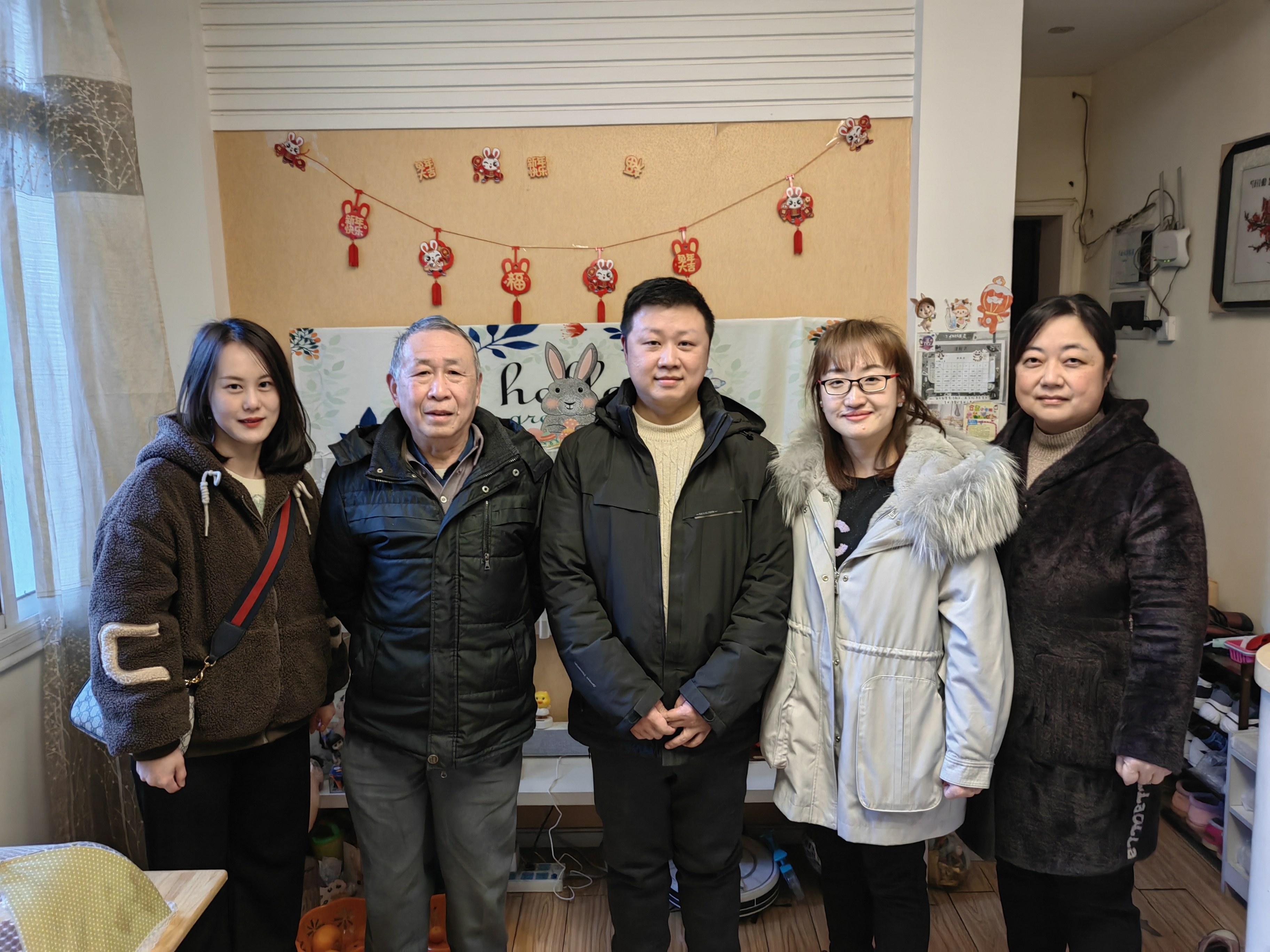新春慰問送關(guān)懷，歲寒情深暖人心